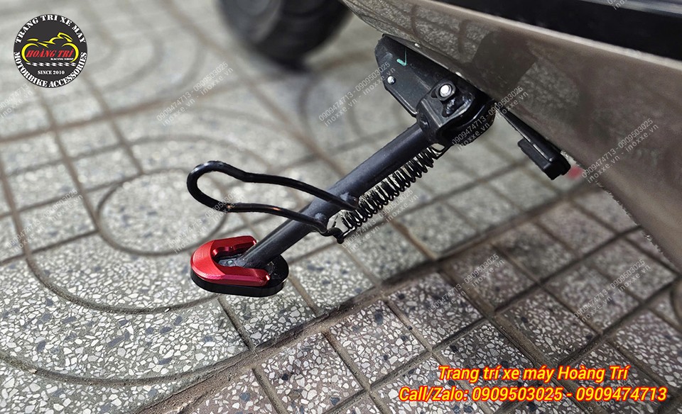 Đế chân chống Vespa Sprint - Primavera và Vespa GTS nhôm CNC